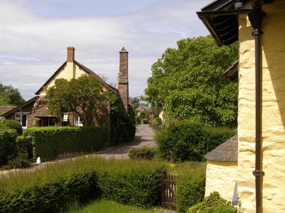 Tudor Cottage Bossington Extérieur photo